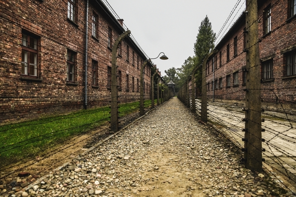 Ολοκαύτωμα-στρατόπεδο-συγκέντρωσης